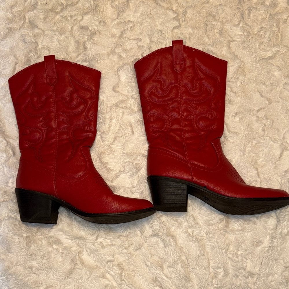 Charles Albert Red Western Cowboy Boots - Picture 2 of 13